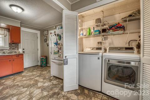 1085 Old Clyde Rd, Clyde, NC 28721 photo 15
