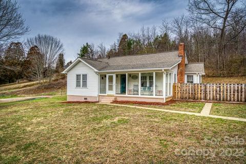 1085 Old Clyde Rd, Clyde, NC 28721 photo 2