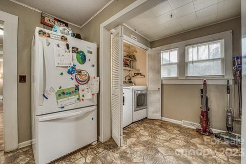 1085 Old Clyde Rd, Clyde, NC 28721 photo 14