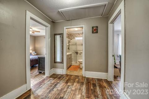 1085 Old Clyde Rd, Clyde, NC 28721 photo 16