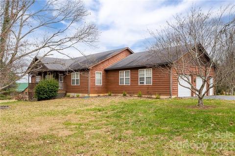 711 Crest Rd, Flat Rock, NC 28731 photo 3