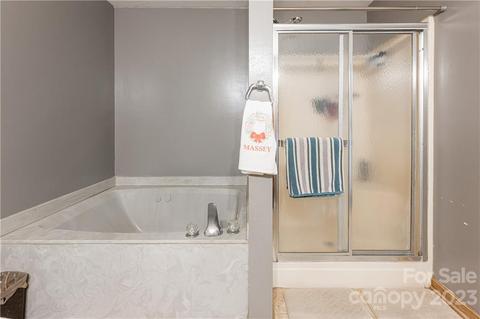 711 Crest Rd, Flat Rock, NC 28731 photo 22
