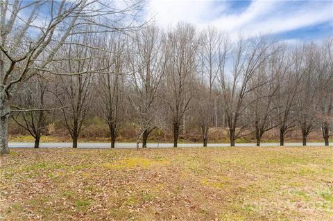 711 Crest Rd, Flat Rock, NC 28731 photo 5