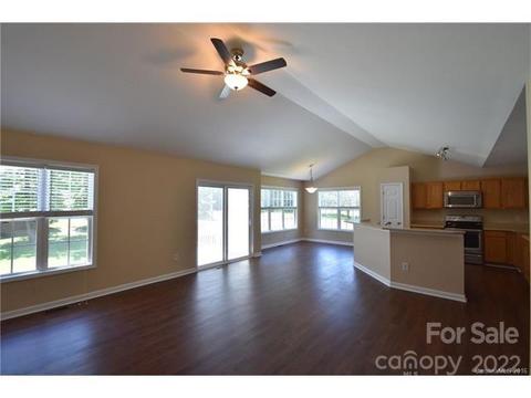 1402 Griffith Rd, Monroe, NC 28112 photo 3