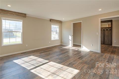 26 Jake Rd, Clyde, NC 28721 photo 13