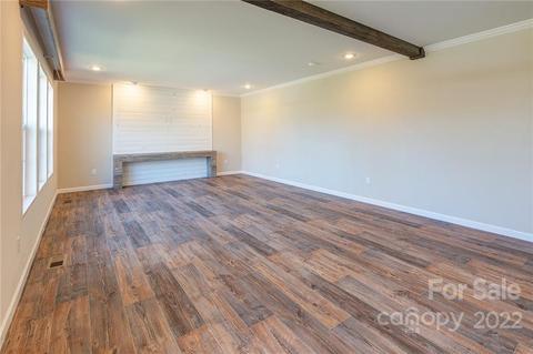 26 Jake Rd, Clyde, NC 28721 photo 11