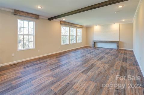 26 Jake Rd, Clyde, NC 28721 photo 10