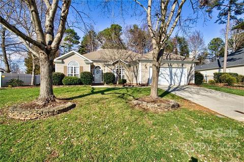 7509 Sedgebrook Dr, Stanley, NC 28164 photo 1