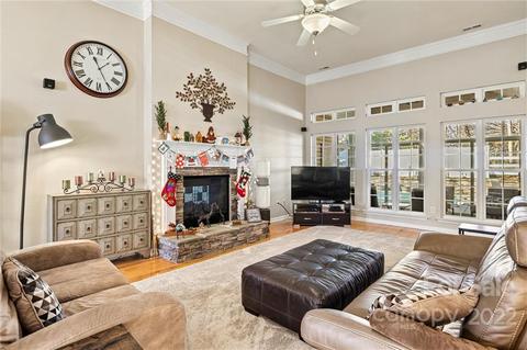 7509 Sedgebrook Dr, Stanley, NC 28164 photo 3