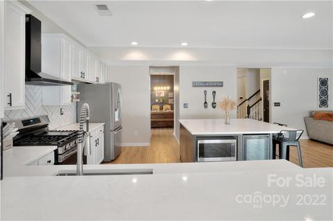 10916 Kingsview Dr, Davidson, NC 28036 photo 11