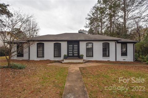 6916 Norman Island Dr, Cornelius, NC 28031