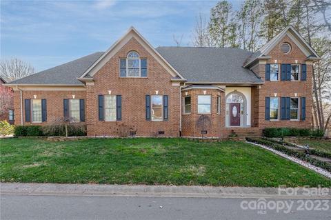 7604 Vistaview Dr, Cornelius, NC 28031