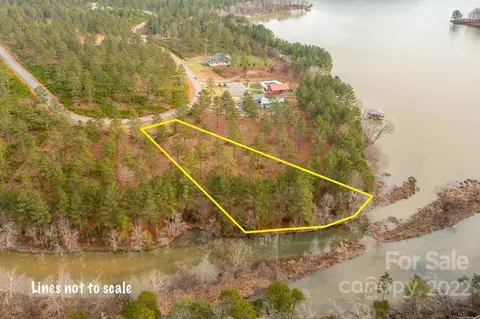 128 Coveside Dr, Granite Falls, NC 28630