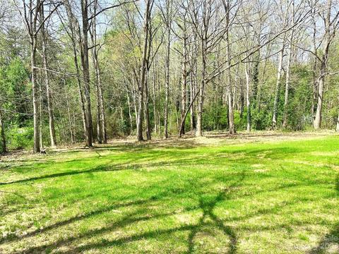 8895 Spring Meadow Dr, Hickory, NC 28601 photo 9