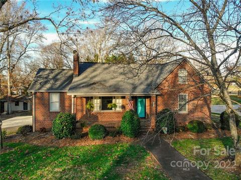 915 E Main St, Maiden, NC 28650 photo 4
