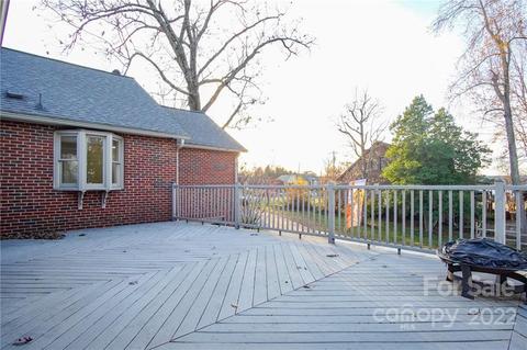 915 E Main St, Maiden, NC 28650 photo 41