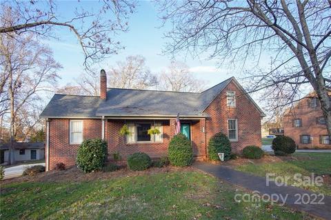 915 E Main St, Maiden, NC 28650 photo 2