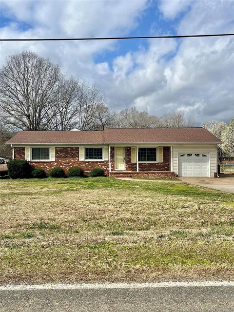 2904 G B Blanton Rd, Shelby, NC 28152