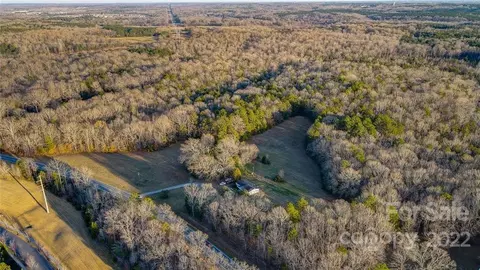 9504 Van Wyck Rd, Lancaster, SC 29720 photo 6