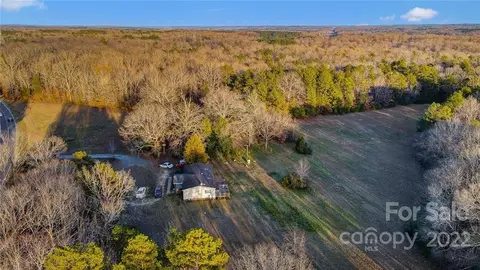 9504 Van Wyck Rd, Lancaster, SC 29720 photo 5