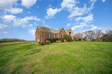5705 Sikes Mill Rd, Monroe, NC 28110 photo 2