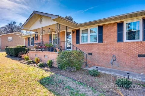 231 Essie Cir, Fort Mill, SC 29708 photo 2