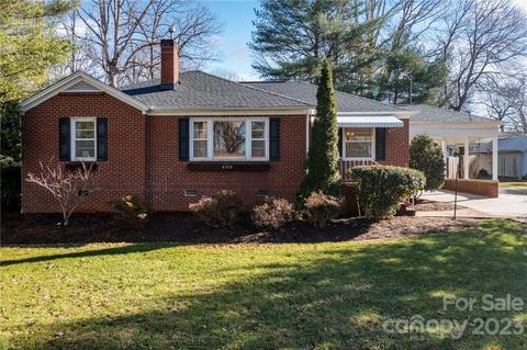 408 2nd Ave, Conover, NC 28613 photo 1