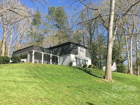 970 24th Avenue Nw Dr NW, Hickory, NC 28601 photo 1