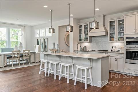 2752 Suffolk Pl #233, Fort Mill, SC 29715