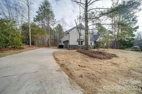 134 Arrow Point Ln, Davidson, NC 28036 photo 6