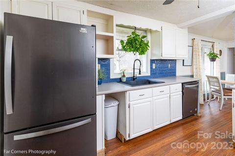 64 Upper Bailey Branch Rd, Mars Hill, NC 28754 photo 9
