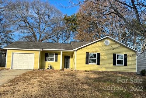 10731 Copper Field Dr, Pineville, NC 28134