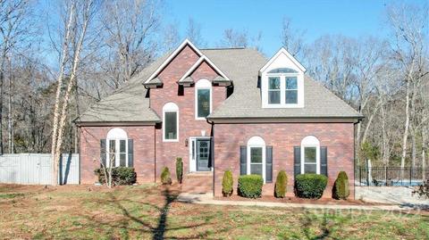 121 Windsor Greene Dr, Monroe, NC 28110 photo 1