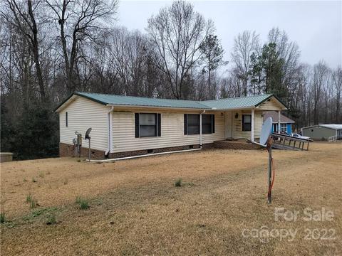 231 Bud Black Rd, Crouse, NC 28033 photo 2