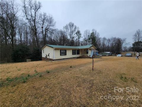 231 Bud Black Rd, Crouse, NC 28033 photo 4