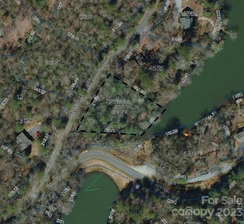 3 Indian Lake Road #3, Lake Toxaway, NC 28747