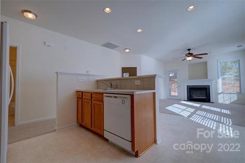 1661 Onyx Rdg, Fort Mill, SC 29708 photo 8