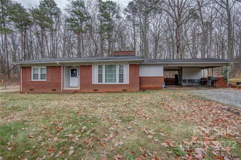 505 Jerry Crump Rd, Lincolnton, NC 28092