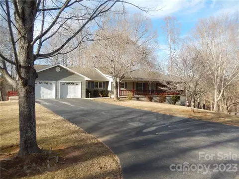 55 Cardinal Ln, Candler, NC 28715
