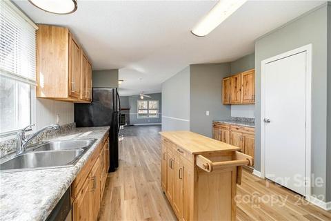 4289 Henry Dellinger Rd, Maiden, NC 28650 photo 31