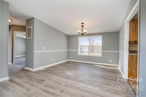 4289 Henry Dellinger Rd, Maiden, NC 28650 photo 7