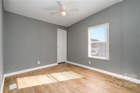 4289 Henry Dellinger Rd, Maiden, NC 28650 photo 2