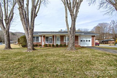 75 Resada Dr, Brevard, NC 28712 photo 1