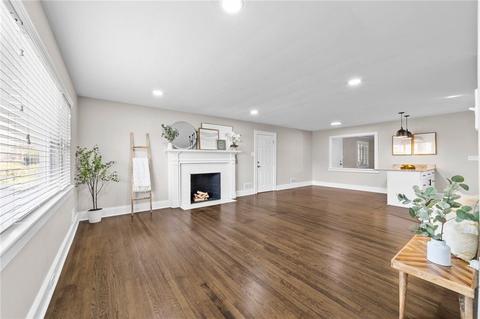 413 S Baldwin Ave, Spencer, NC 28159 photo 4