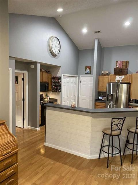43 Diane Dr NW, Clyde, NC 28721 photo 8