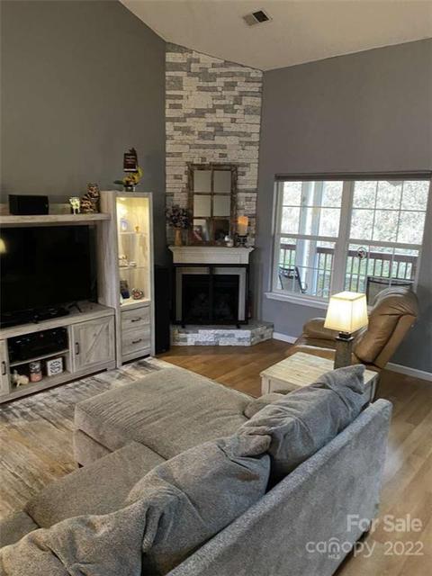 43 Diane Dr NW, Clyde, NC 28721 photo 9
