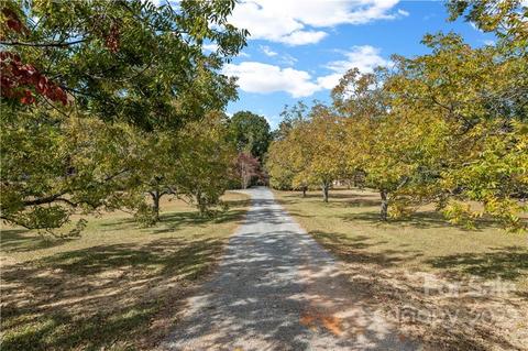 4289 Tabernacle Rd, Lancaster, SC 29720 photo 4