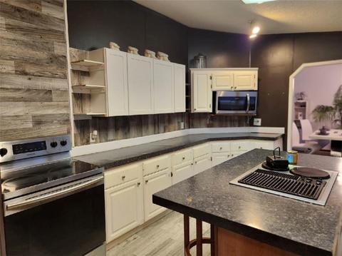 438 David Ln, Wallace, SC 29596