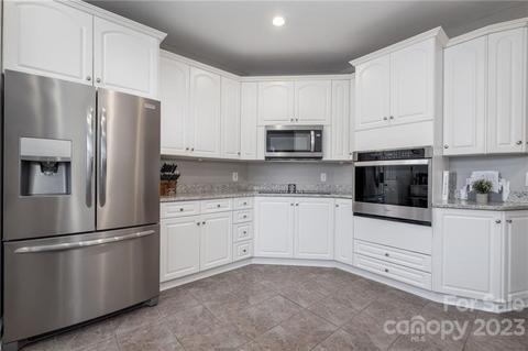 6341 Fox Chase Dr, Davidson, NC 28036 photo 48