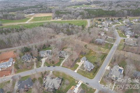 6341 Fox Chase Dr, Davidson, NC 28036 photo 10